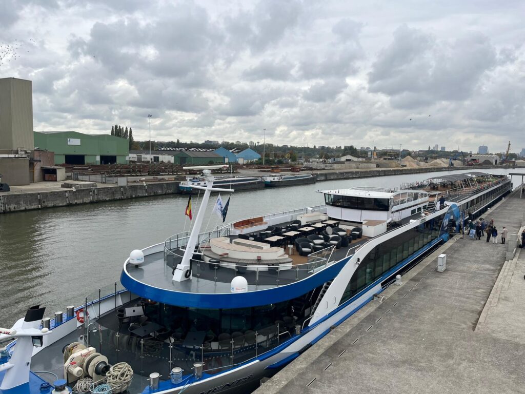 Viva Cruises Viva Moments laiva Reinillä - jokiristeily Euroopassa