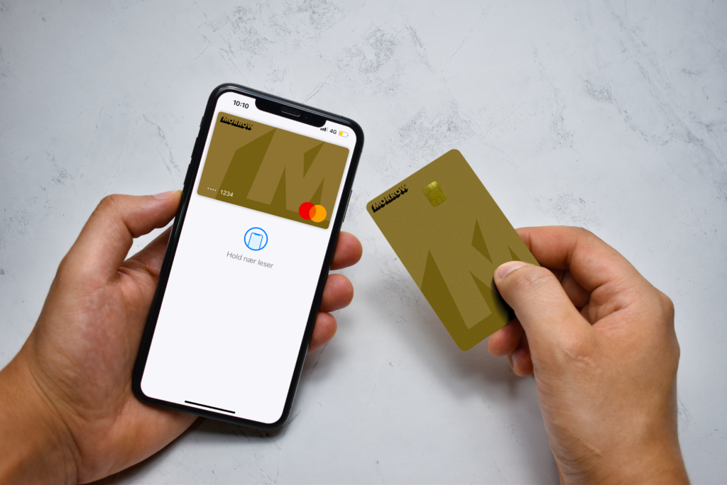 Matkabongaukset Morrow Bank Mastercard luottokortti ja mobiilimaksu puhelimella